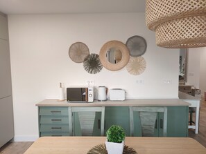 Interior - 178A Sea of Gijon by R2R Consulting (Gijón)