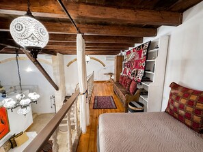 Fridge, microwave, espresso maker, coffee/tea maker - Venetian Palace Chania (Chania)