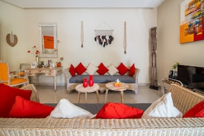 TV, fireplace - Seminyak Villa | Private Pool | Near Cafés (Seminyak)