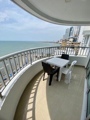 Standard Apartment | Balcony - 2P1-AL4 APARTAMENTO DE 2 ALC CON AIRE A. (Cartagena)