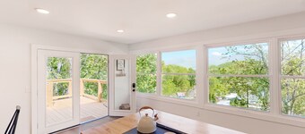Inviting home with enclosed yard, mountain view, firepit, & W/D