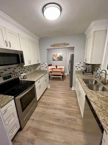 Casa Sol - Renovated bungalow in heart of the city …long time STR now on VRBO!