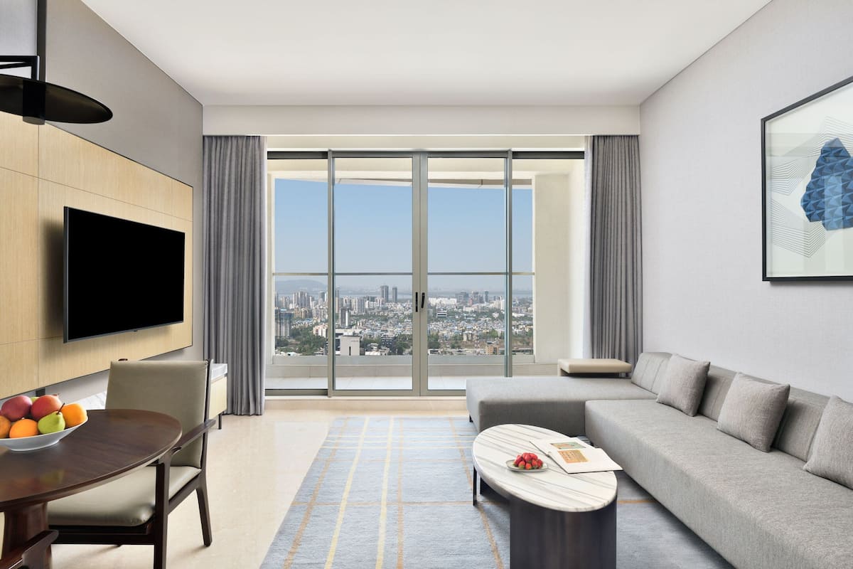 Luxury Room, 1 Bedroom, Non Smoking, Balcony (View)