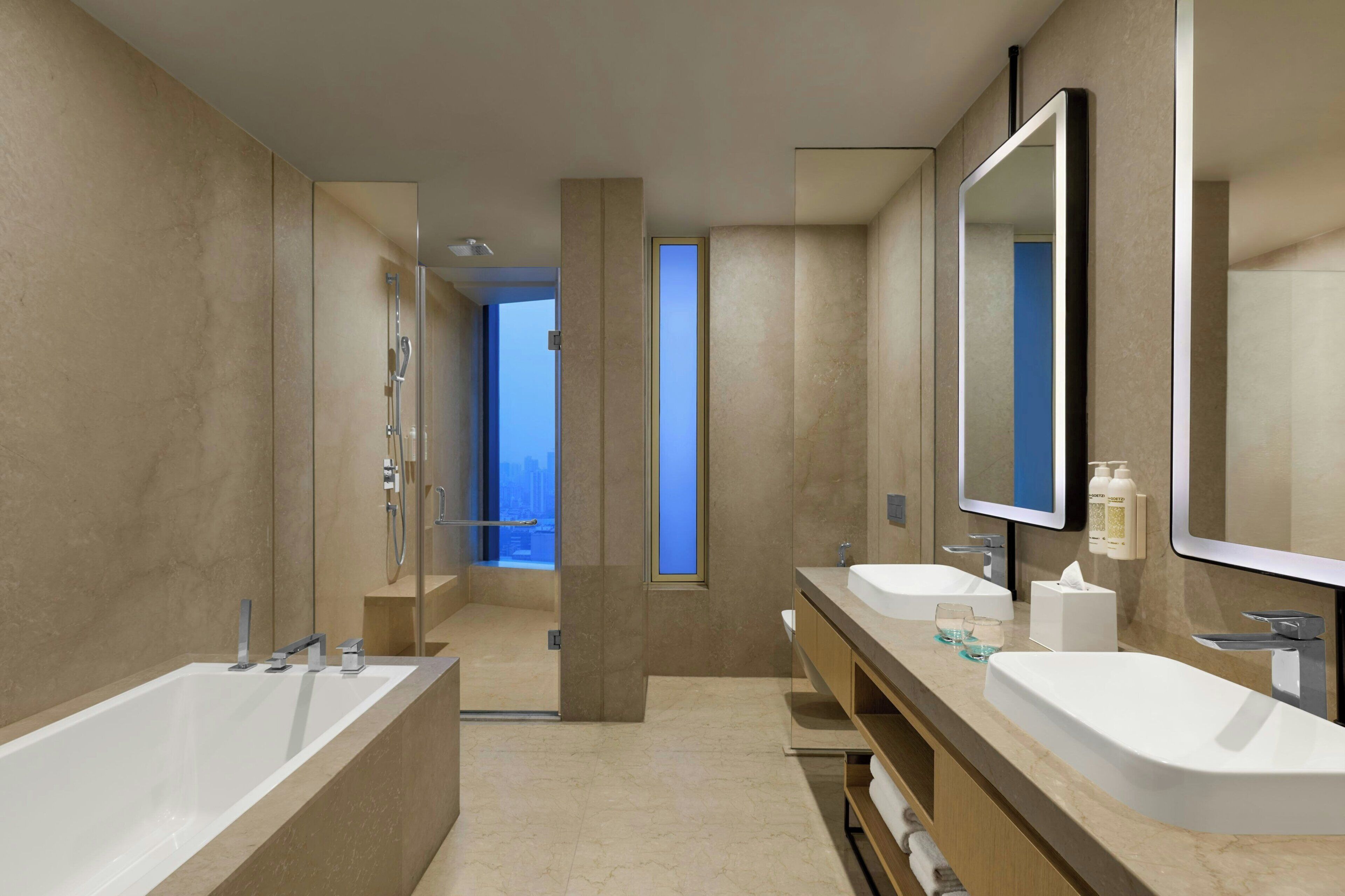 Rainfall showerhead, free toiletries, hair dryer, bathrobes