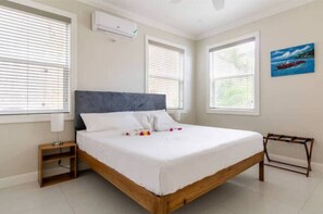 2 bedrooms, WiFi, bed sheets - D2 NEW! 2Bed2Ba Ocean Springs MOBAY w/Pool (Montego Bay)