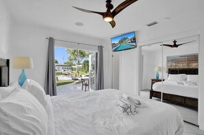 3 室のベッドルーム、旅行用ベビーベッド、WiFi