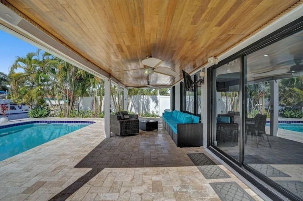 Coastal Cove Retreat