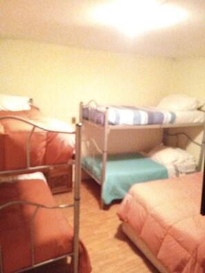 Family Room | Individually furnished, laptop workspace, free WiFi, bed sheets