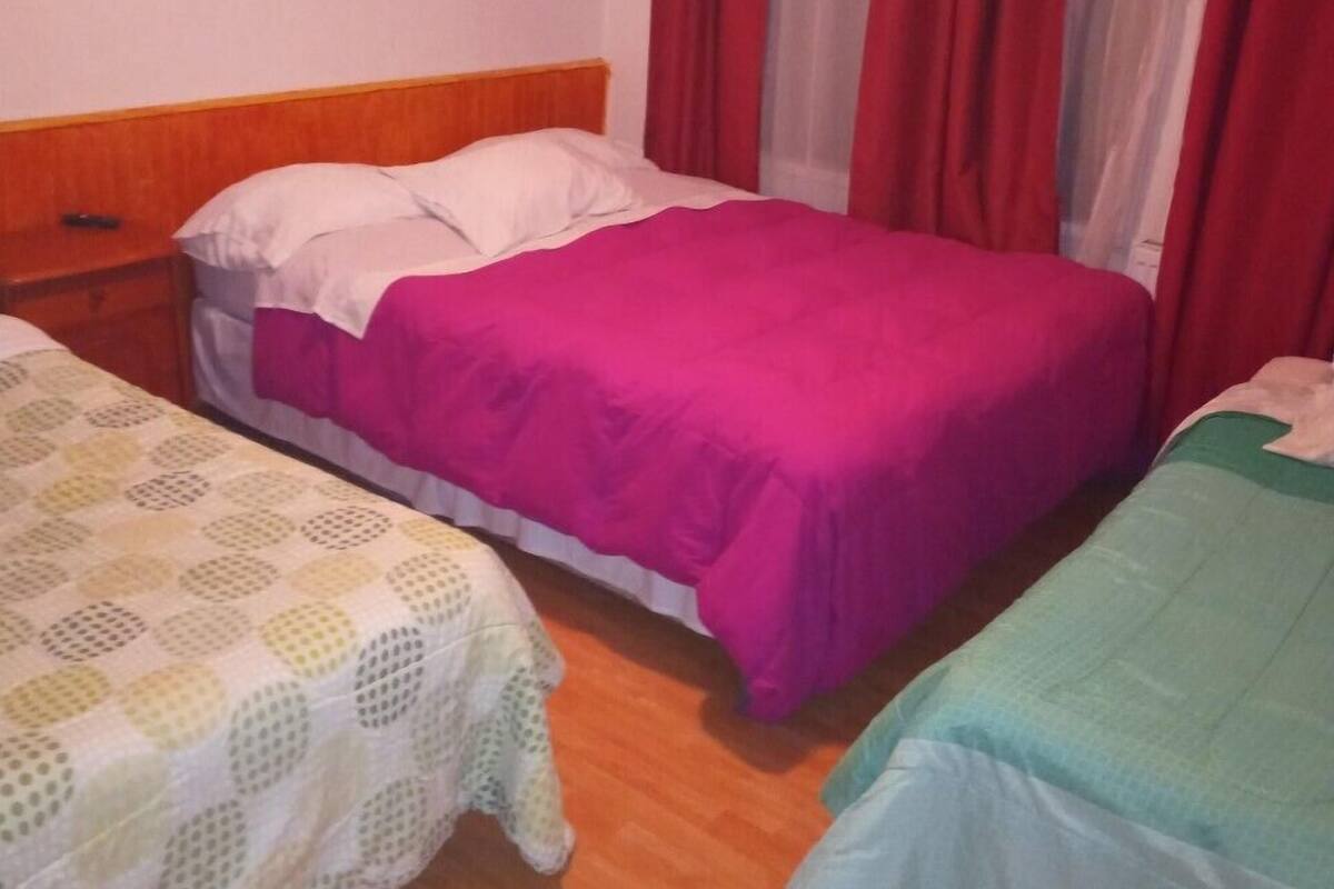 Individually furnished, laptop workspace, free WiFi, bed sheets