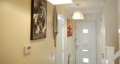 A Luxurious House in Coventry