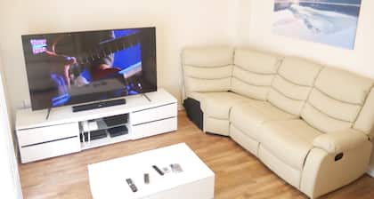 A Luxurious House in Coventry