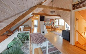 TV - Nice home in Markaryd with WiFi (Markaryd)