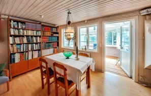 Dining - Nice home in Markaryd with WiFi (Markaryd)