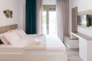 Estúdio luxo | 1 quarto, quartos à prova de som, Wi-Fi de cortesia, roupa de cama