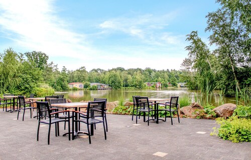 Nice home in Oosterwolde with WiFi