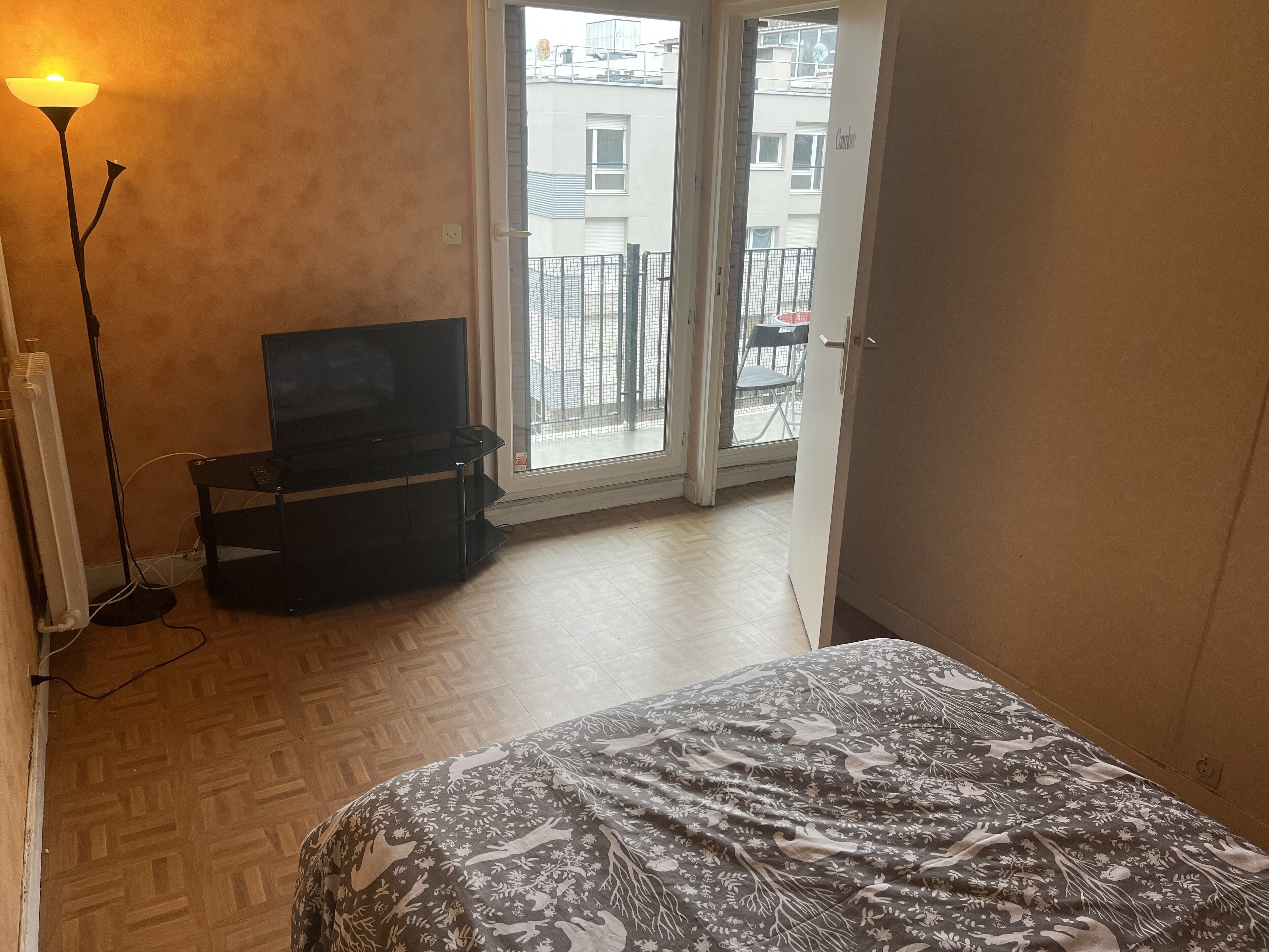 Spacieux T4 Avec Balcon