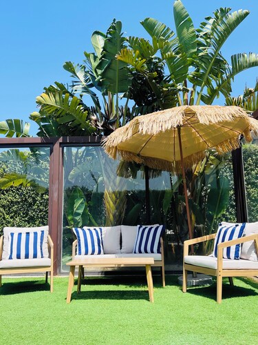 Atlantic House - Beachfront Luxury House