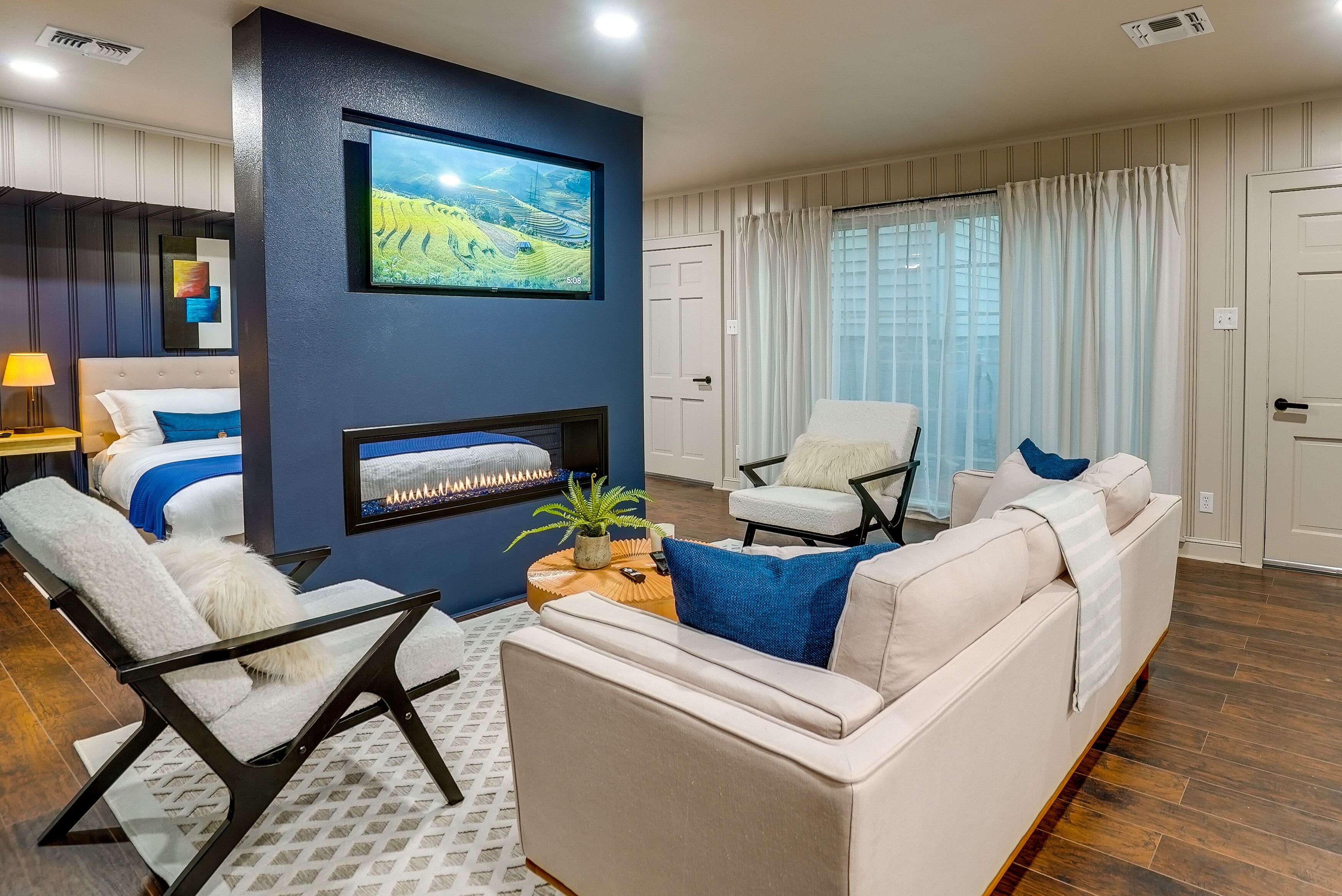 Modern Shreveport Studio Near Casinos & Downtown!