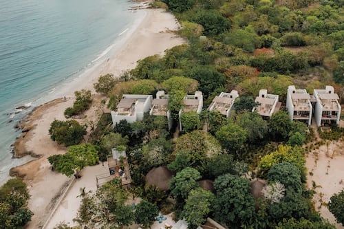 Deluxe Suite | Beach/ocean view