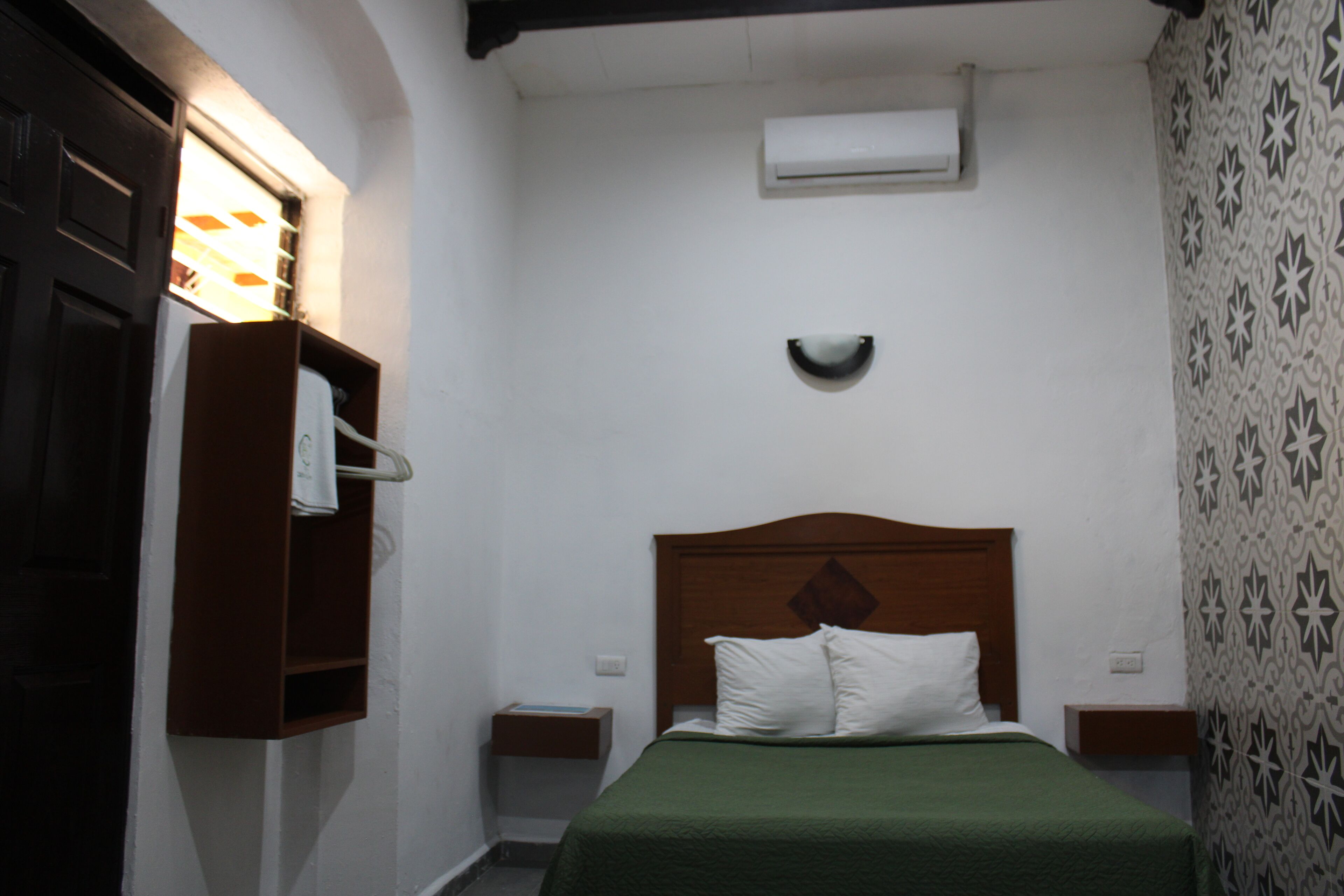 Foto - Hotel Guaranducha Inn