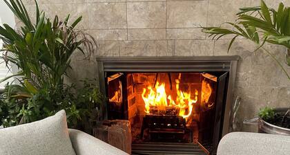 Peace of mind on a big mansion, close to all local stores.