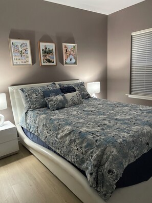 4 soverom, strykejern/-brett, wi-fi og sengetøy