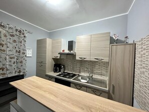Espresso maker, electric kettle - The Queen Tropea  (Tropea)
