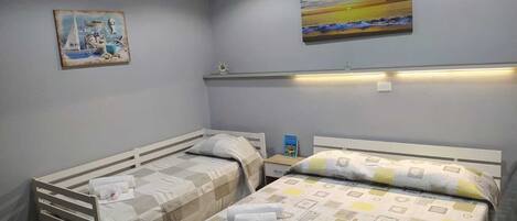 Standard Triple Room, 1 King Bed | 1 bedroom, hypo-allergenic bedding, minibar, in-room safe