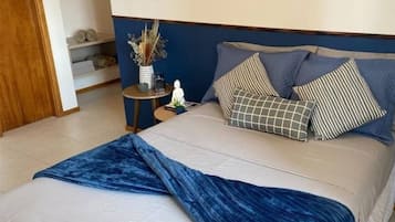 Apartamento superluxo, sauna seca, vista para o mar | 3 quartos, roupas de cama de algodão egípcio, roupas de cama premium