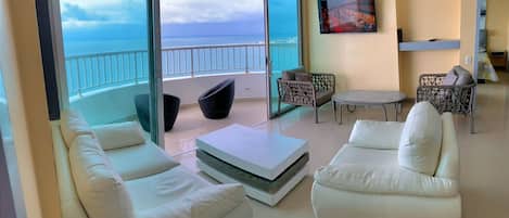 Standard Apartment | Living area | 32-inch LCD TV with cable channels, TV, heated floors