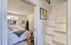 4 bedrooms, free WiFi