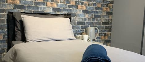 Standard Single Room, Ensuite