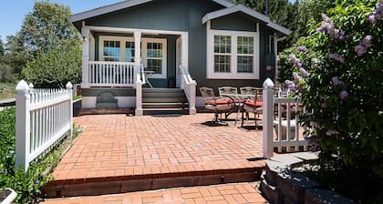 Weber's Woods Cabin- Summer special. Everything for a fun mountain getaway