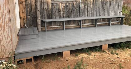 Newly Restored Vintage Cabin near Bryce, Grand Staircase. Great views!