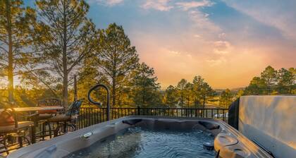 "By God's Grace" 'unique, modern home w/ hot tub in the mountains!