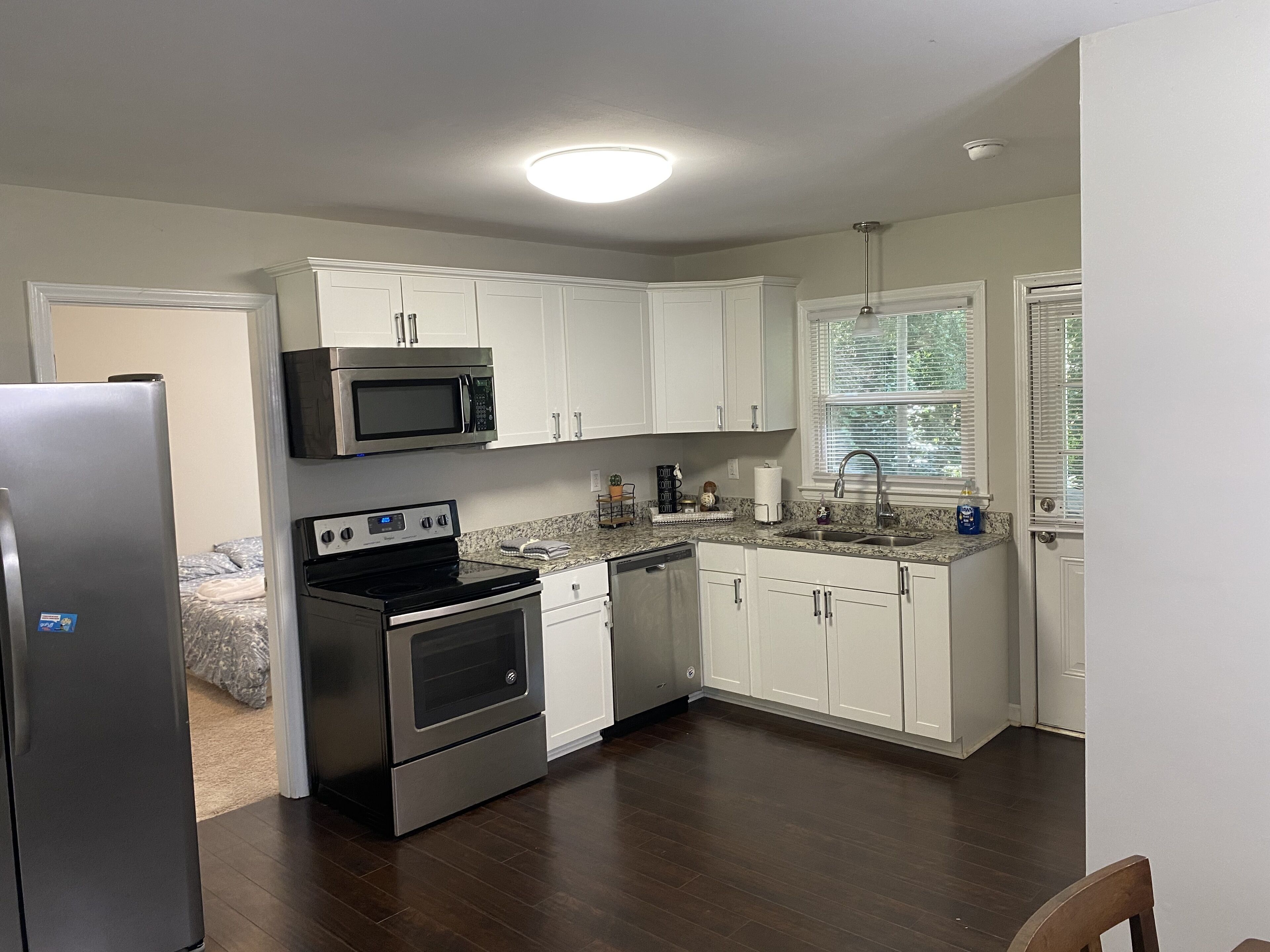 Microwave, oven, stovetop, dishwasher