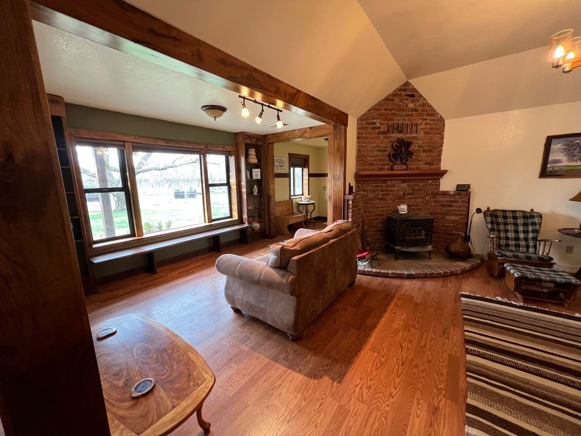 Quiet Farm in a Beautiful Walnut Orchard