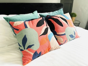 3 habitaciones, wifi gratis y ropa de cama
