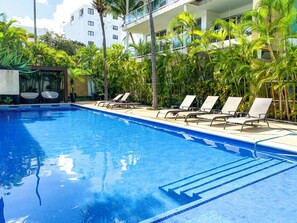 Pool - Oasis 12 (Playa del Carmen)