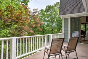 Terrace/patio - Mountain Chalet | A Peaceful Sanctuary Near Brevard! (Pisgah Forest)