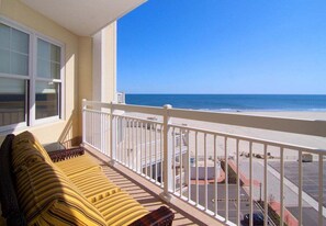 Property grounds - Residence 810 at The Grand (Wildwood)
