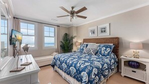 2 bedrooms, iron/ironing board, free WiFi