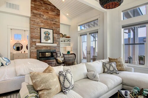 Resort Pools, Boardwalk to Beach, Golf Cart Access