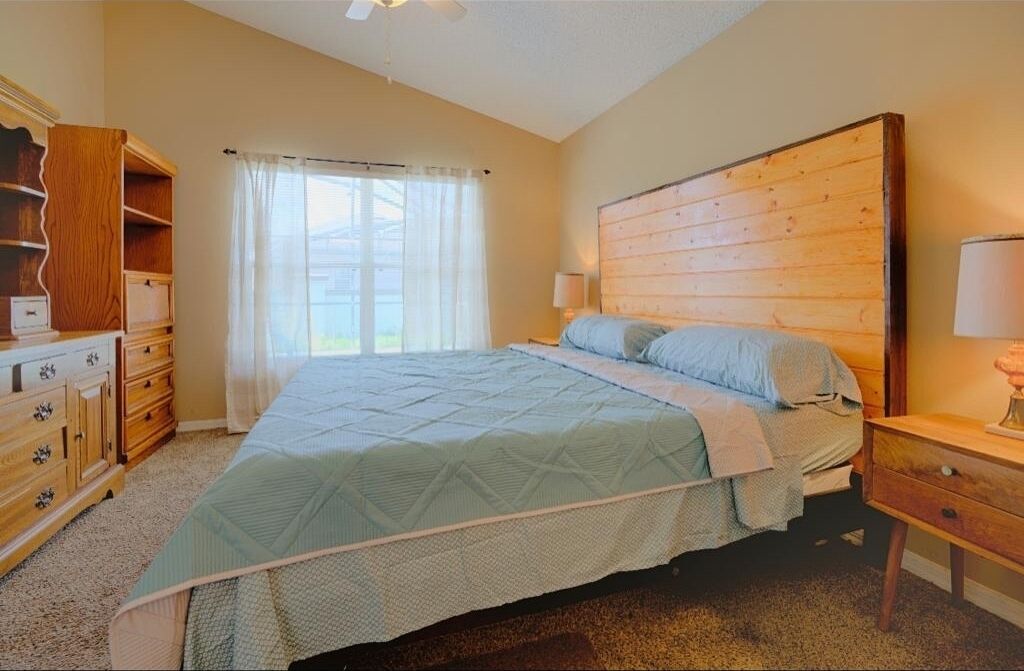 Private pool house inside Golf Course