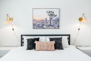 3 bedrooms, desk, iron/ironing board, free WiFi - Casa Paloma•Heated Pool•5 minutes from Old Town (Scottsdale)