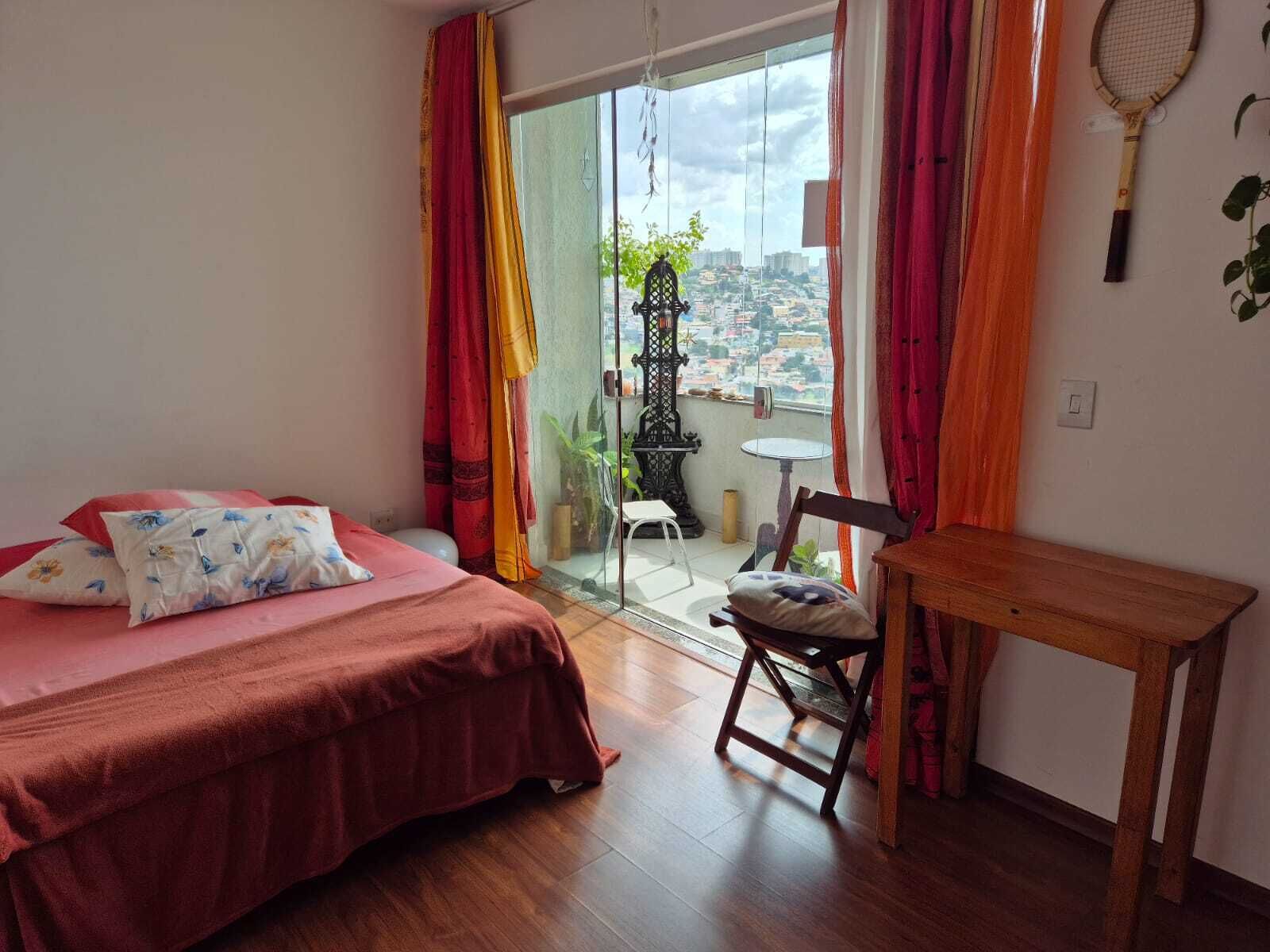 1 chambre, fer et planche à repasser, Wi-Fi gratuit, draps fournis