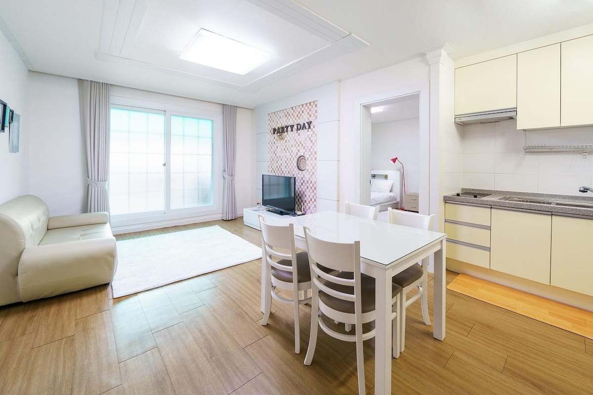 Eenvoudige kamer, 1 slaapkamer (101) | 1 slaapkamer, gratis wifi
