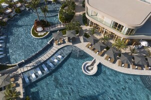 2 outdoor pools, pool umbrellas, pool loungers