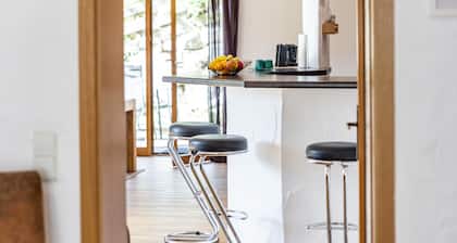 Ferienwohnung "Südalb" mit Gemeinschaftsgarten und WLAN