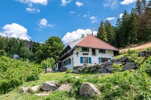 Exterior - Vacation Home "Ferien Alm Alfret" with Mountain View, Shared Terrace & Wi-Fi (Herrischried)